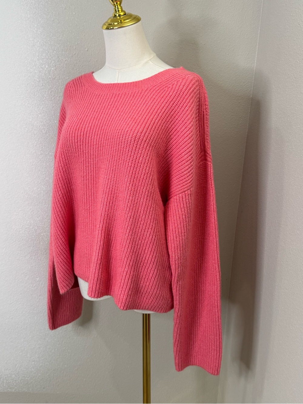 ON 34th Strawberry Ice Pink Oversized Ribbed Sweater Large NWT